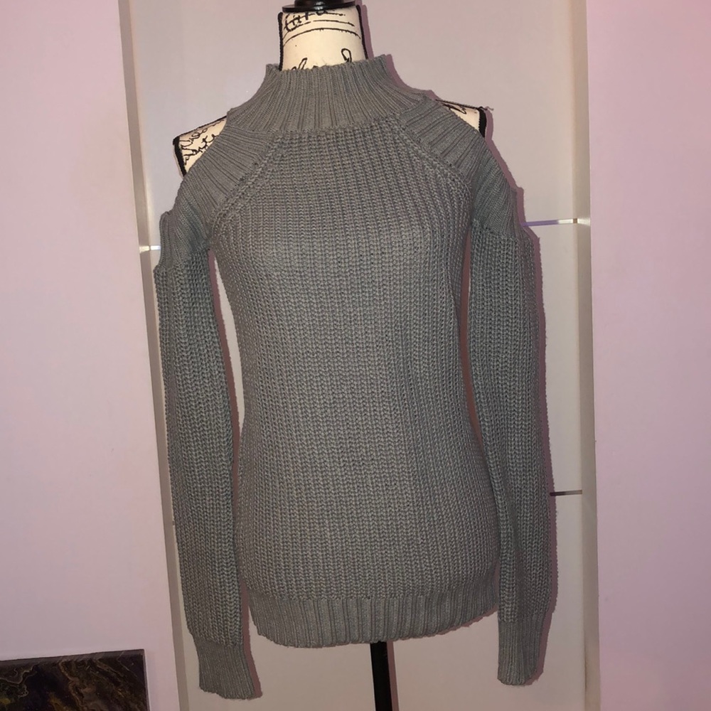 ❗️10% off on 2 or more sweaters❗️